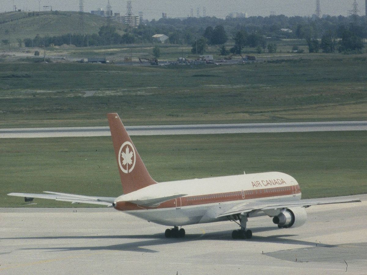 Foto: El 'Planeador de Gimli' de Air Canada en 1984. (Wikimedia/Andrew Thomas)