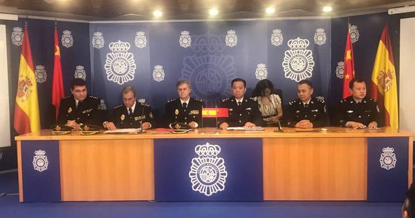 Foto: Los responsables de la Policía Nacional entregaron el pasado viernes a sus homólogos chinos las pruebas de la operación Wall. (EFE)