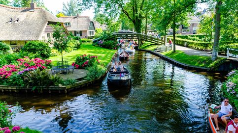 Giethoorn, el precioso pueblo holandés donde no existen las calles ni los coches