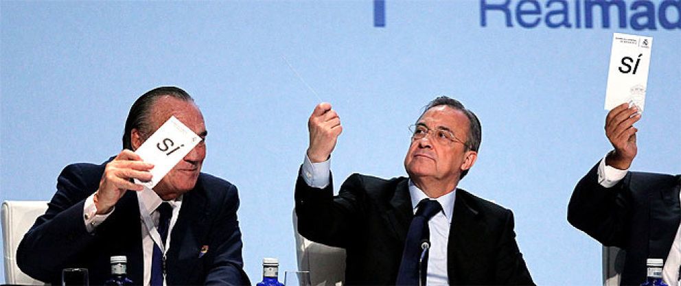 Foto: Los socios respaldan blindar el sillón presidencial tal y como quiere Florentino