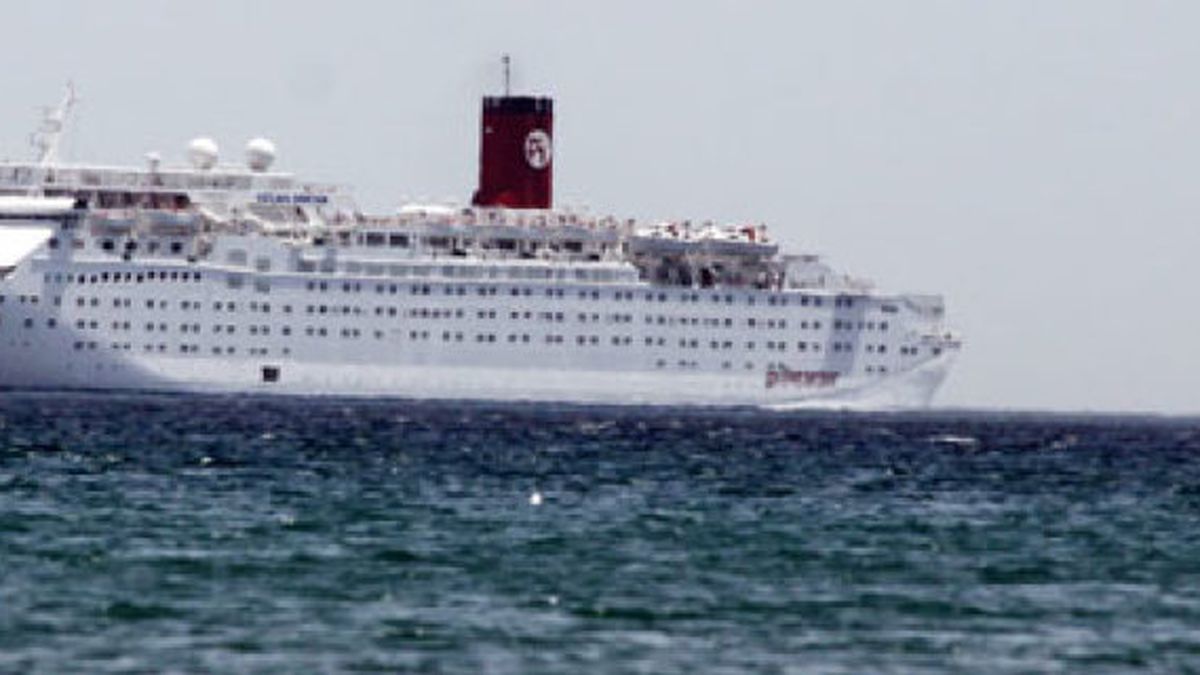 El pasaje del crucero afectado por gripe porcina desembarcará en Aruba