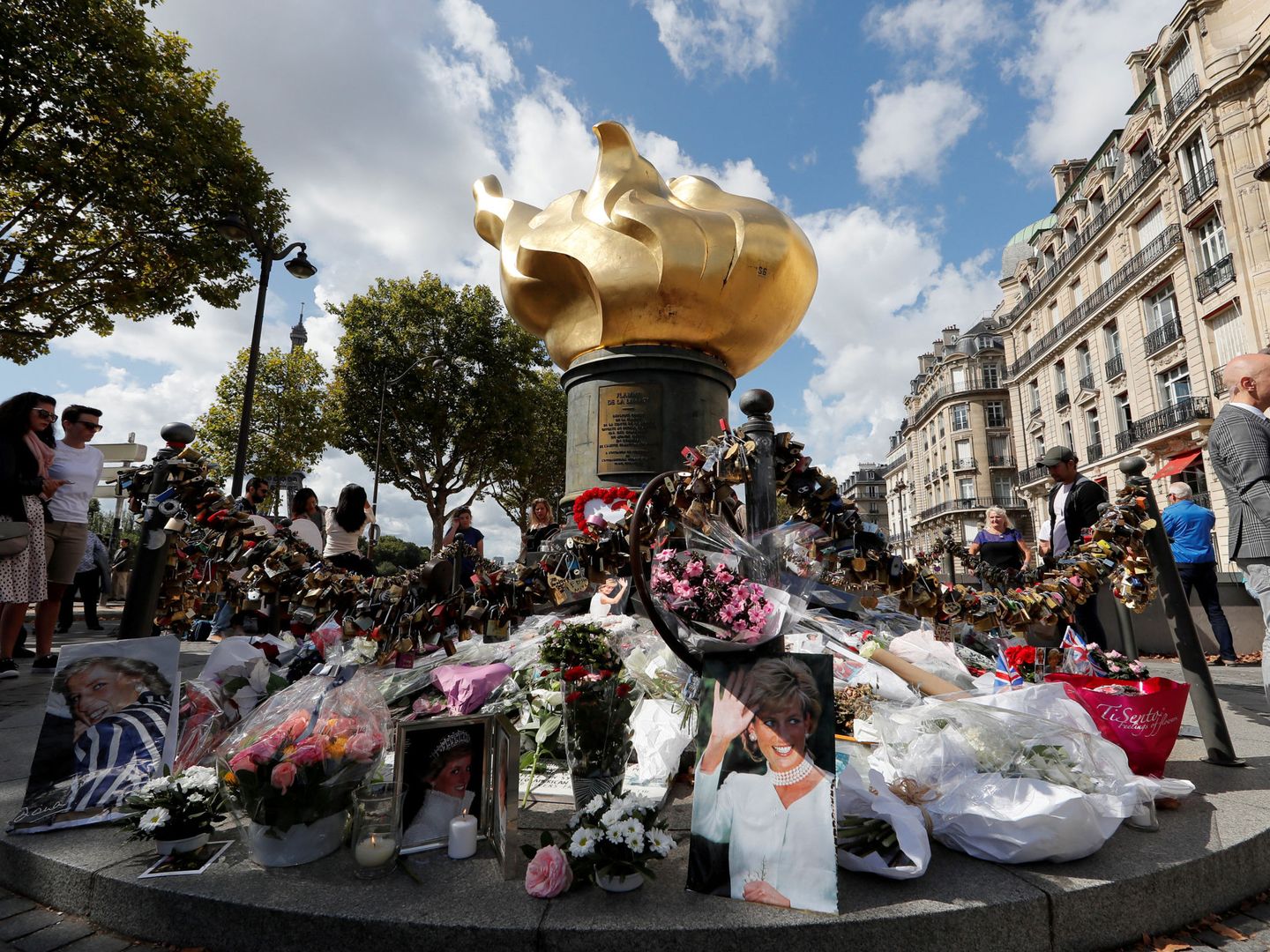 En París, todos los 31 de agosto se recuerda a la princesa Diana. (Reuters)