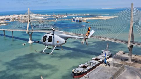 El último vuelo del helicóptero H-500 y el esperado resurgir aéreo de la Armada 