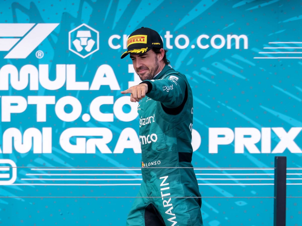 Foto: Fernando Alonso, en el Grand Prix de Miami. (EFE/EPA/Cristóbal Herrera-Ulashkevic)