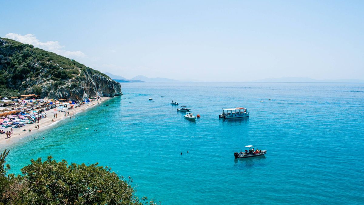 La Riviera Albanesa, 'el Caribe europeo' al que puedes ir por 22 euros