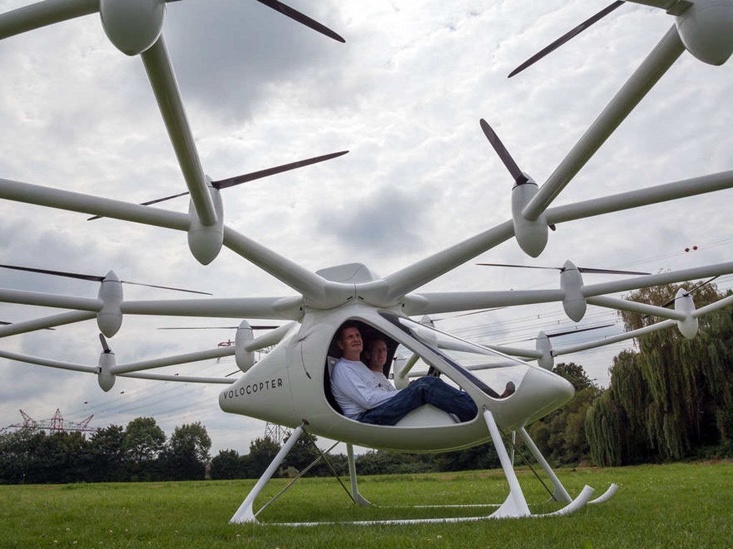 El 'volocopter' probado recientemente en Alemania. (Reuters)