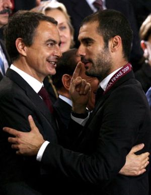 El Barça y la Cultural dividen el corazón de Zapatero
