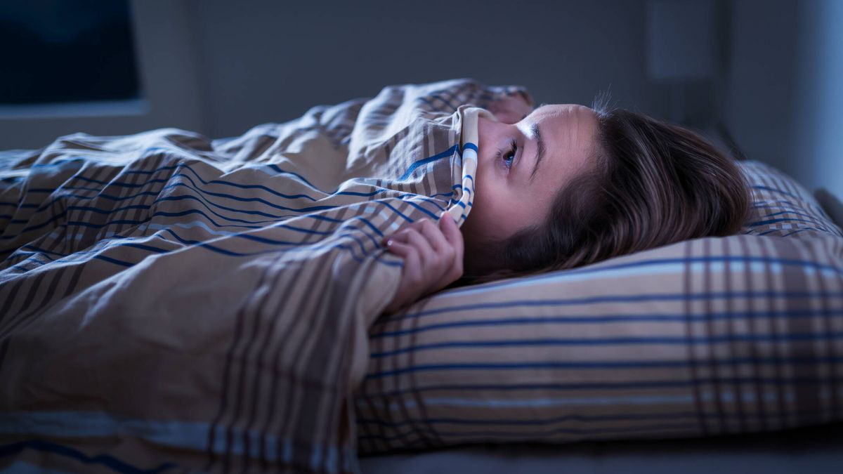¿Tienes sobresaltos cuando te quedas dormido? Pueden ser mioclonías nocturnas