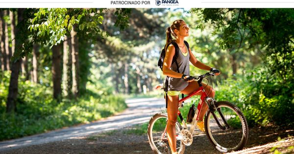 Foto: Una ruta en bicicleta junto al río Pas completa la experiencia (Shutterstock)