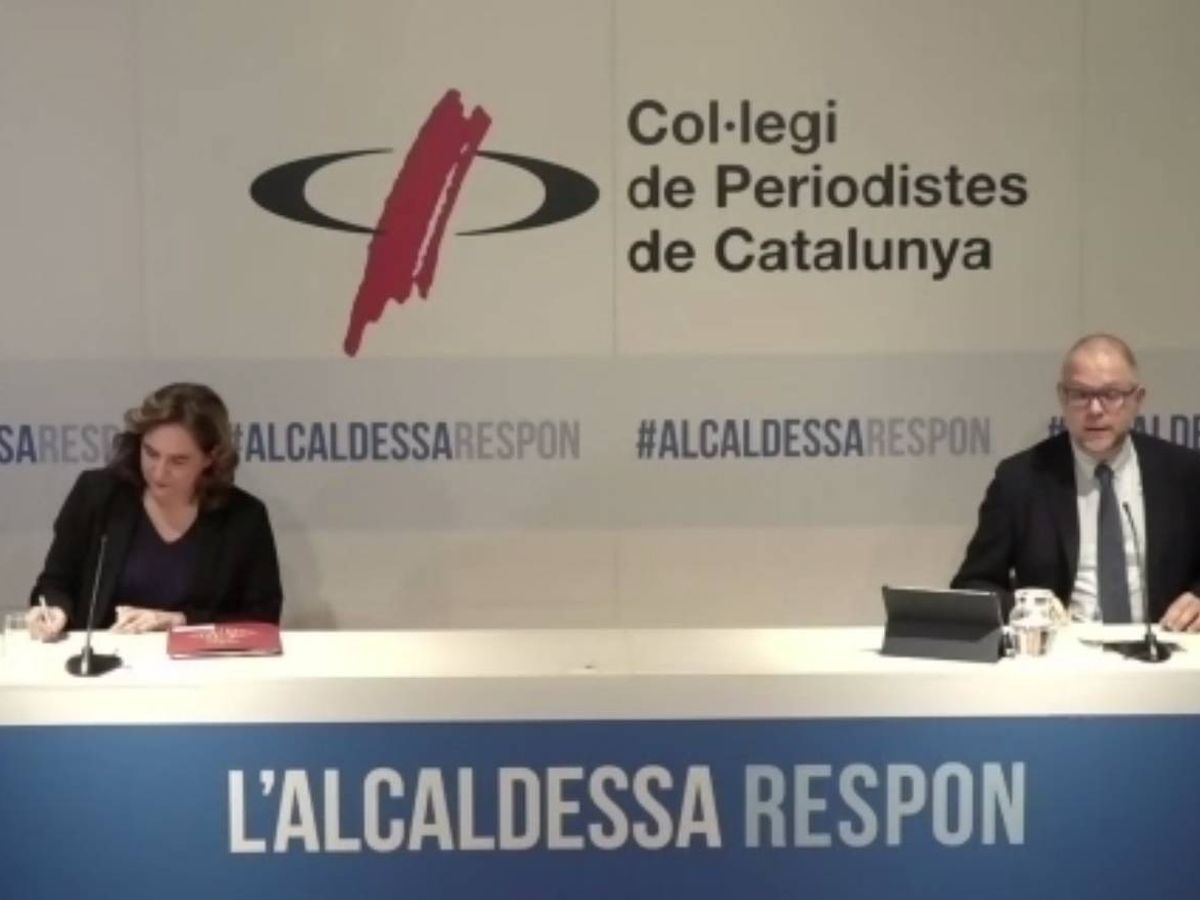 Foto: La regidora de Barcelona, Ada Colau, participa en el encuentro telemàtico 'L'alcaldessa respòn'. (EFE) 