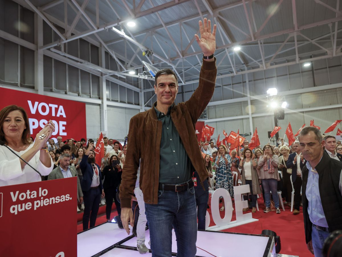 Foto: Pedro Sánchez en un acto electoral. (EFE/Cati Cladera)