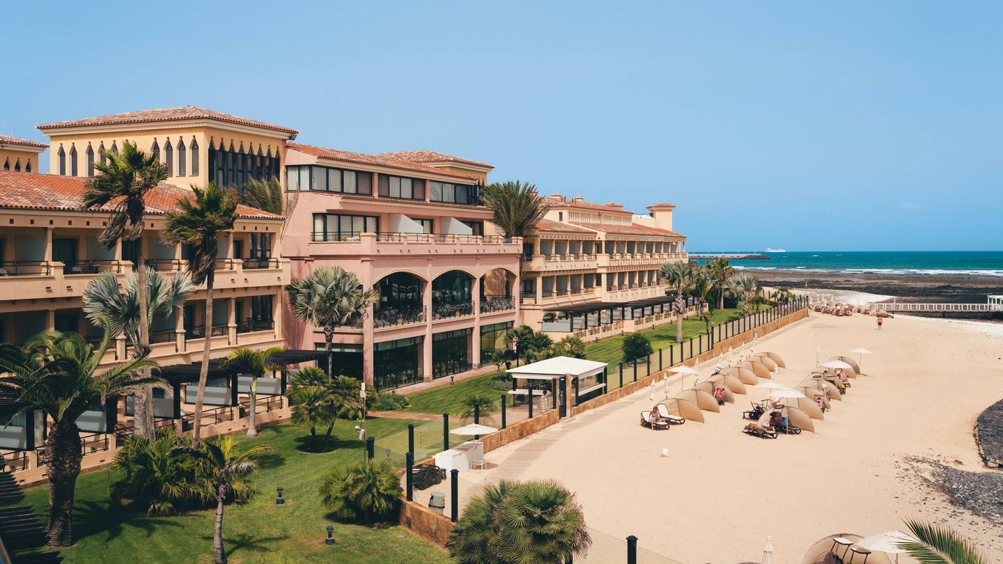 El hotel se encuentra en primera línea de playa. (Foto: cortesía de Secrets Bahía Real Resort & Spa)