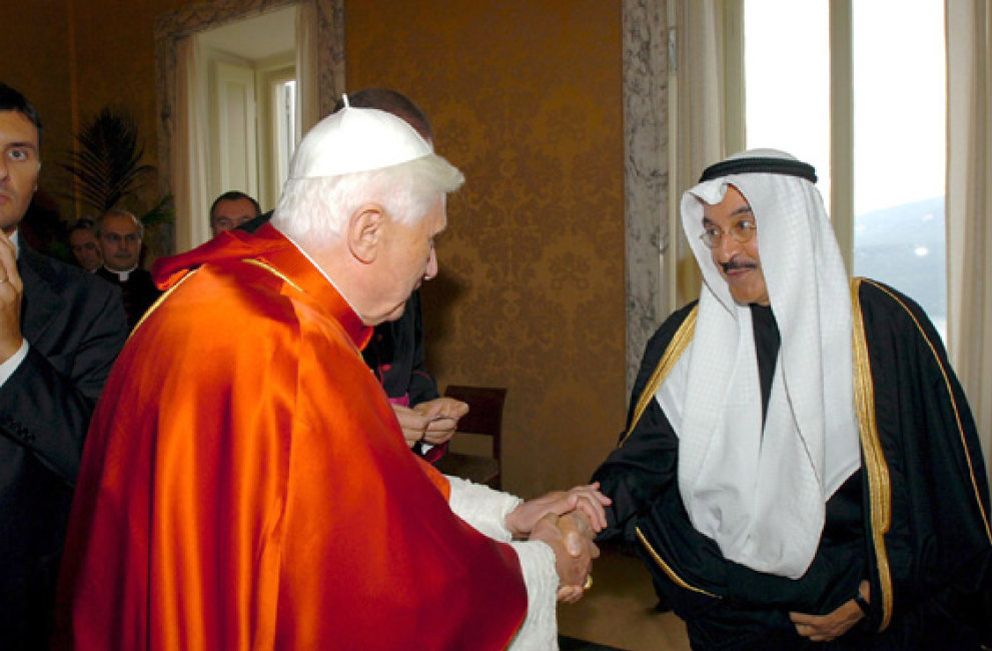 Benedicto XVI se reúne con embajadores musulmanes e insiste en la necesidad  del diálogo interreligioso