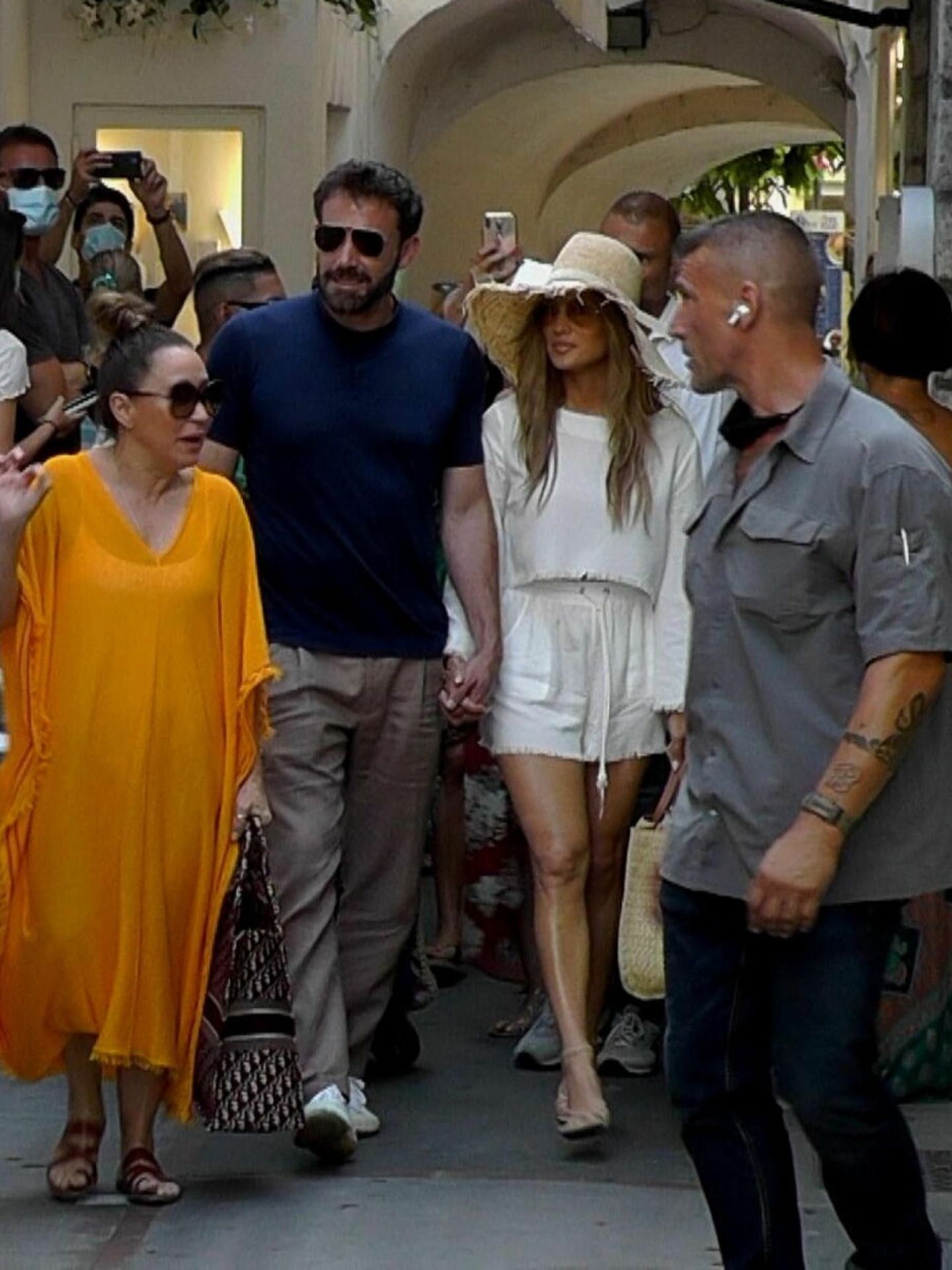 Jennifer Lopez y Ben Affleck en Capri el pasado mes de julio. (EFE)