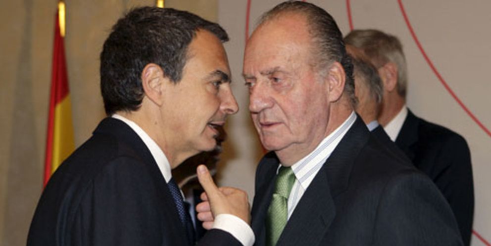 Foto: El Rey se alinea con Zapatero y exige el gran pacto contra la crisis que rechaza el PP