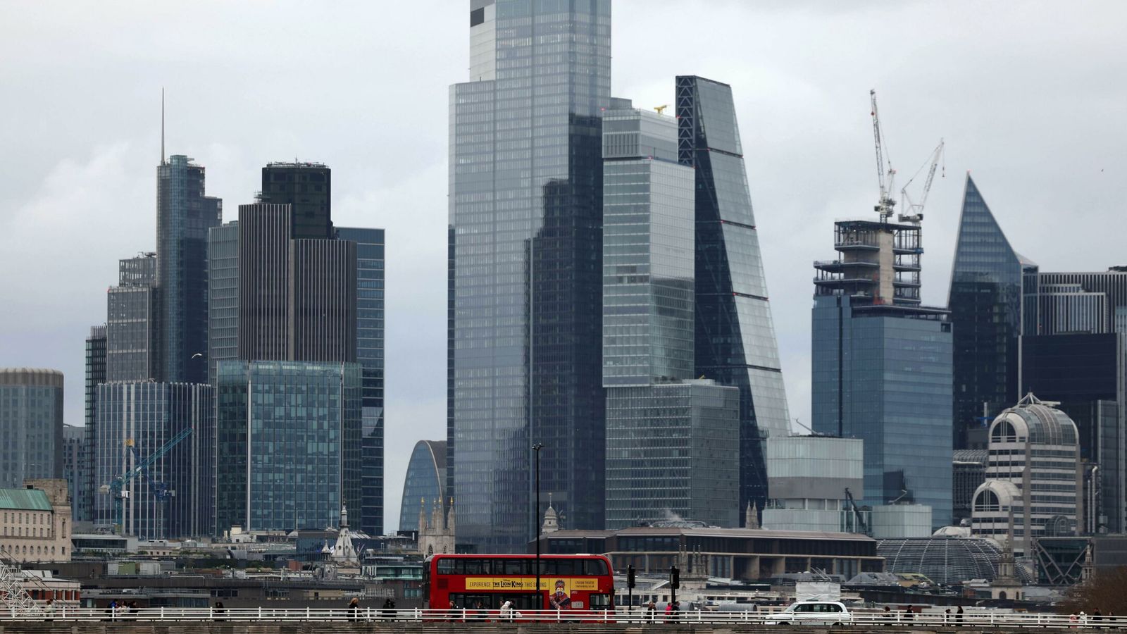 Vista del distrito financiero de la City de Londres. (EFE/Neil Hall)