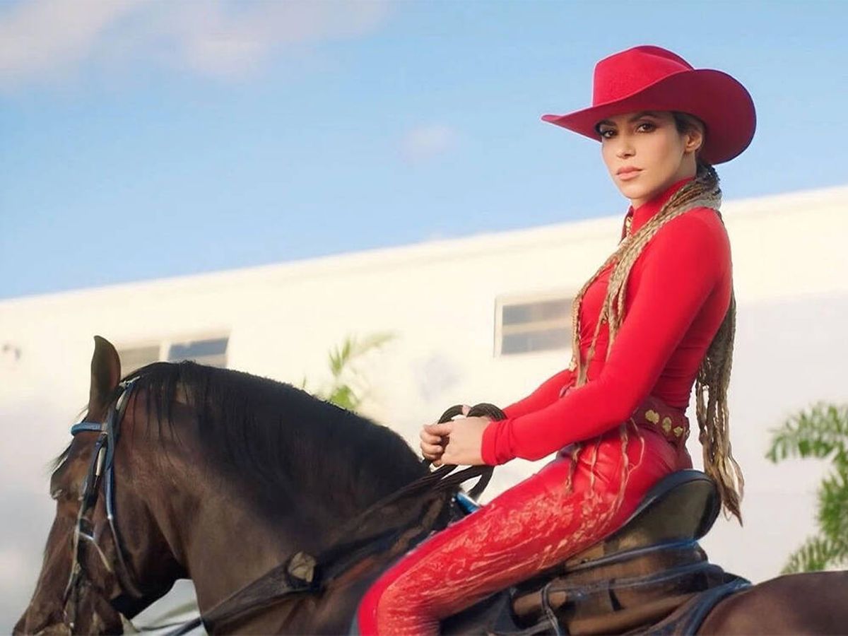 Foto: Shakira en el videoclip de su nueva canción 'El jefe' (Sony Music)