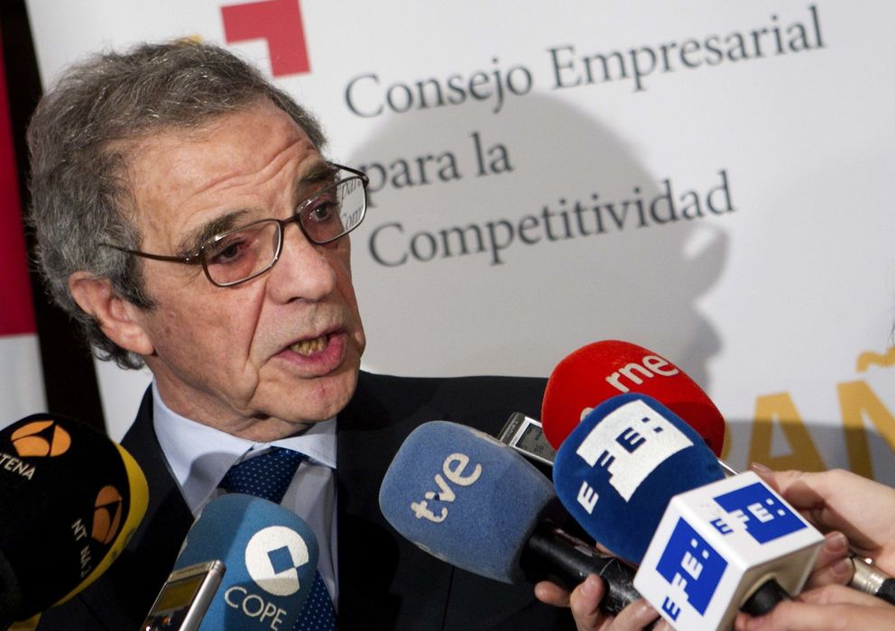 Foto: El presidente de Telefónica y del Consejo Empresarial para la Competitividad (CEC), César Alierta. (EFE)