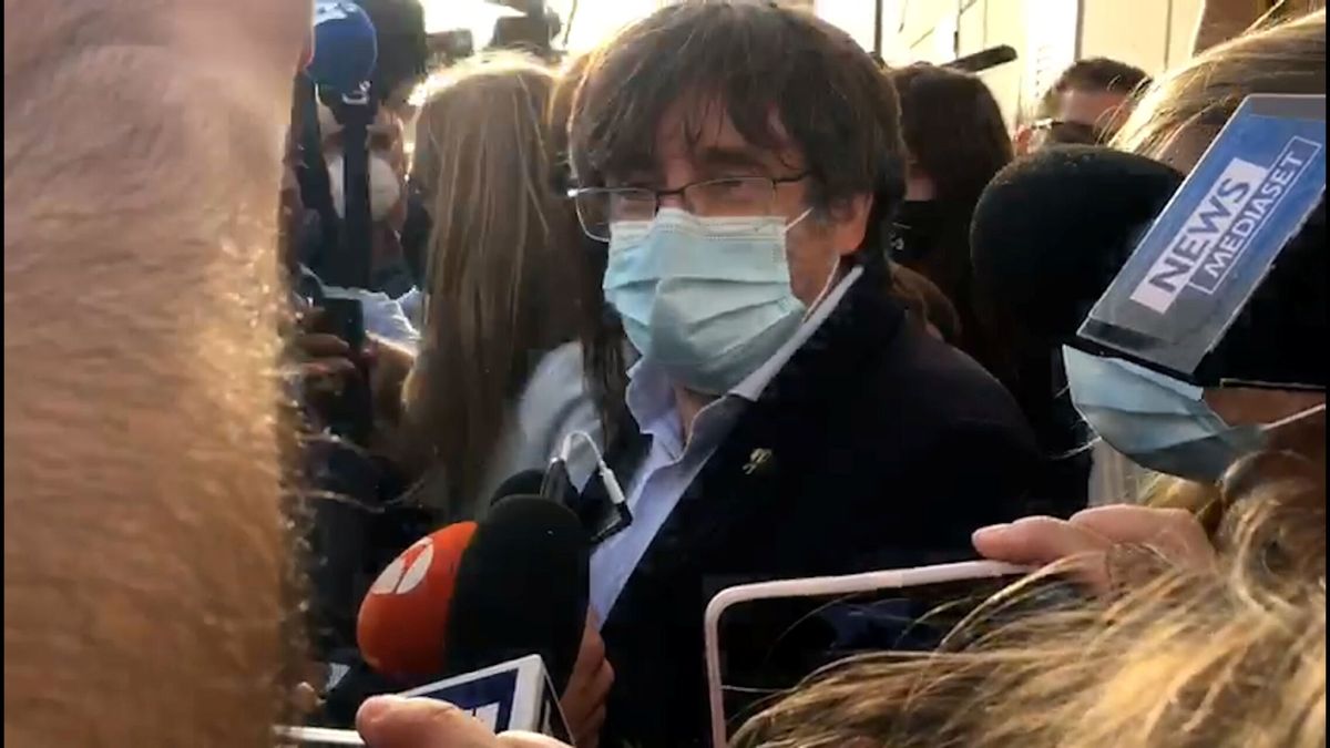 Cerdeña aviva las dudas sobre la entrega de Puigdemont: "Su inmunidad está intacta"