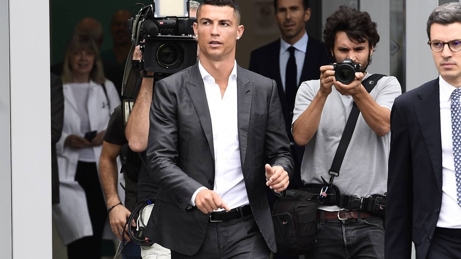 Foto: Cristiano Ronaldo en Turín, donde ya es todo un fenómeno. (Cordon Press)