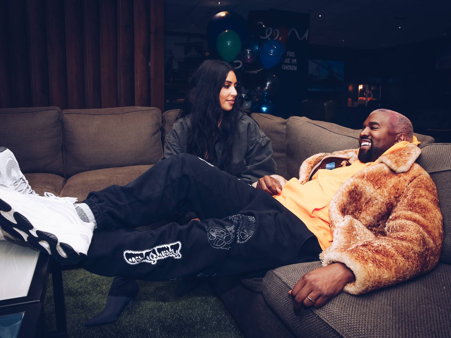  Kim Kardashian y Kanye West, de relax. (Getty) 