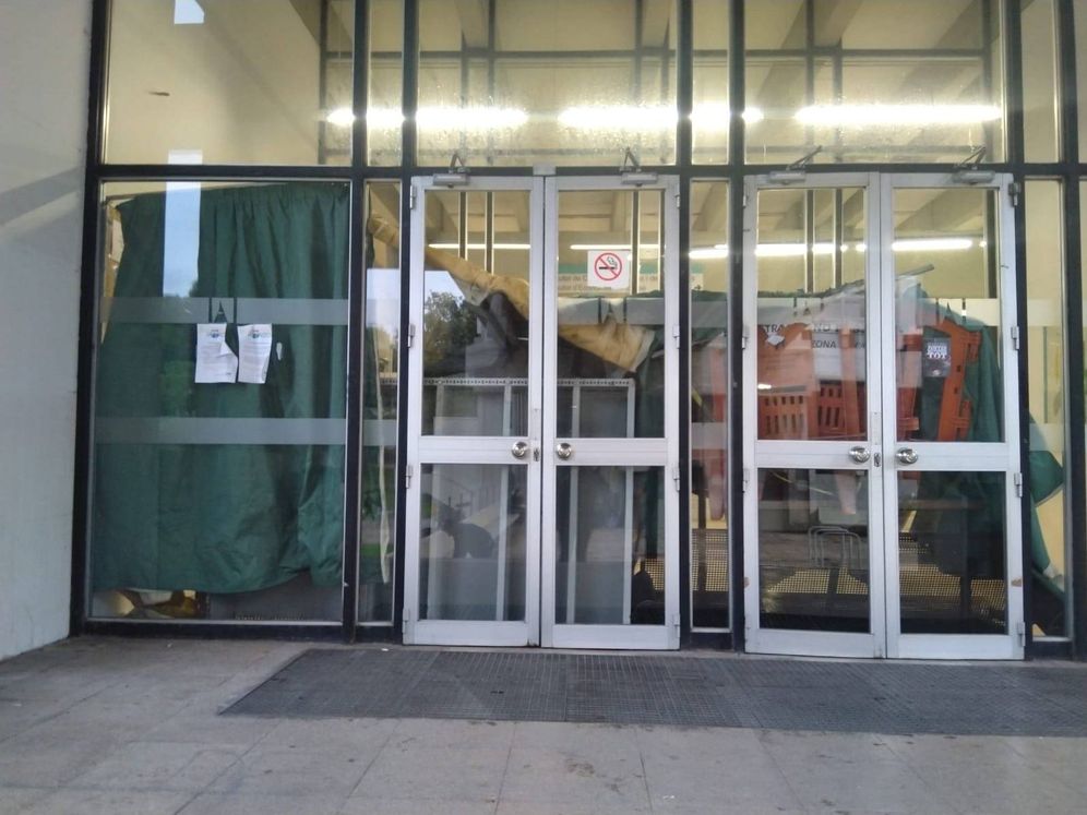 Foto: Barricada en la Universidad Autónoma de Barcelona. (Twitter)