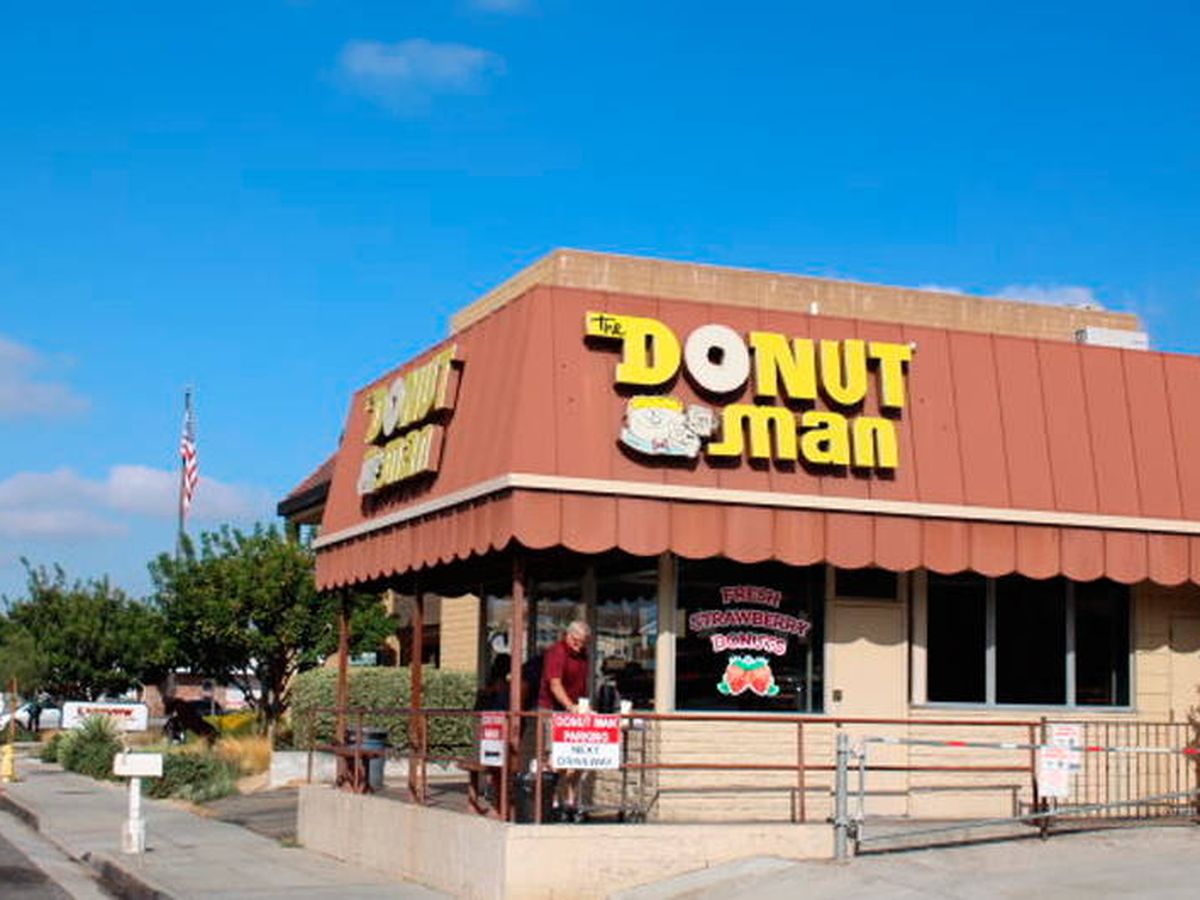 Foto: Muchas de las tiendas de donuts de Los Ángeles son propiedad de camboyanos (The Donut Man)