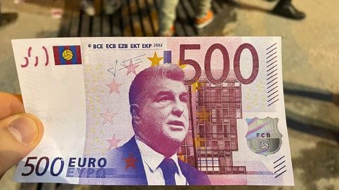 San Mamés protesta con billetes con la palabra mafia y el escudo del Barça 