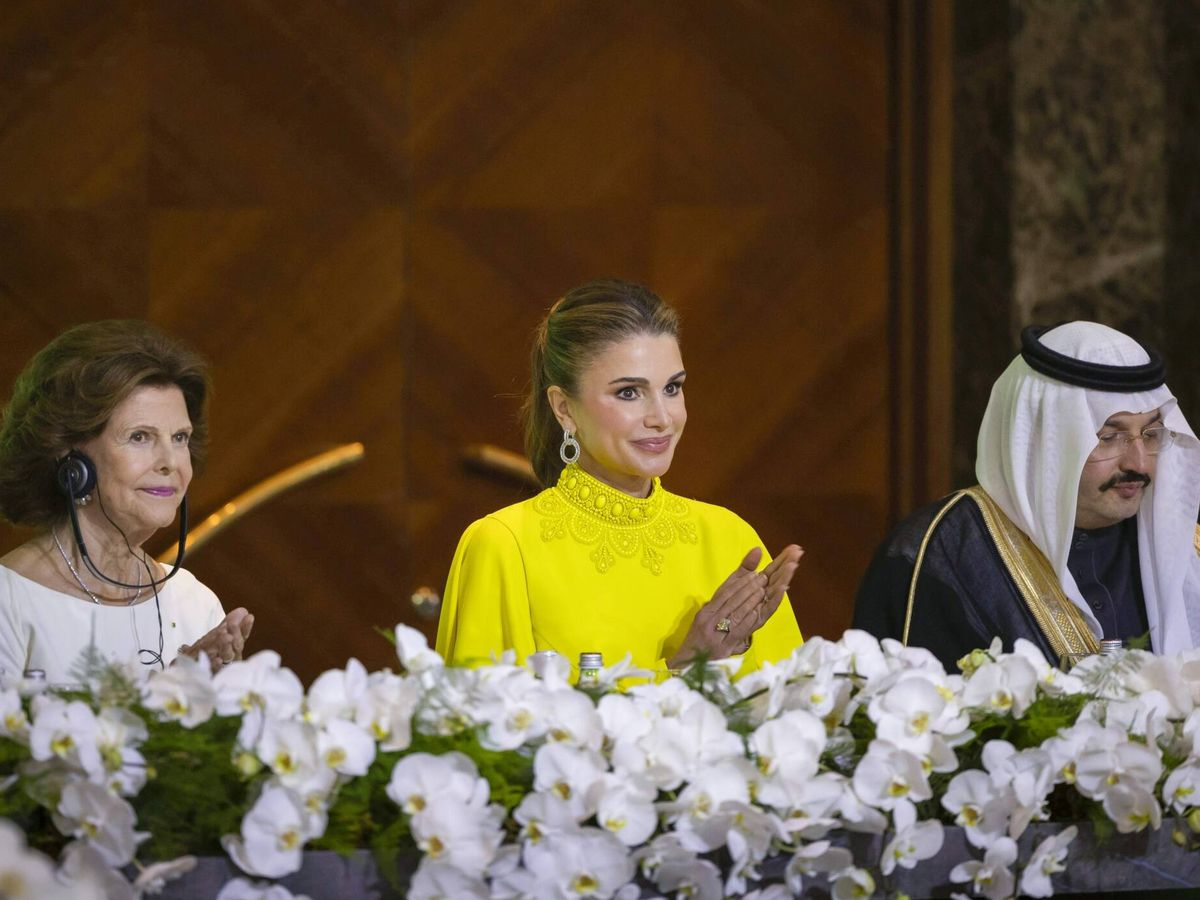 Foto: La reina Rania patrocina una cena benéfica en Amán a la que asistió la reina Silvia de Suecia. (Cordon Press/Corte Real Hachemita)