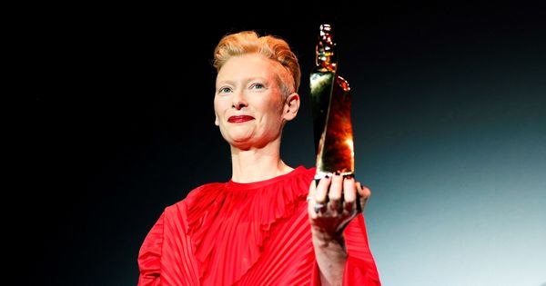 Foto:  La actriz inglesa recibiendo el Gran Premio Honorífico. (EFE)
