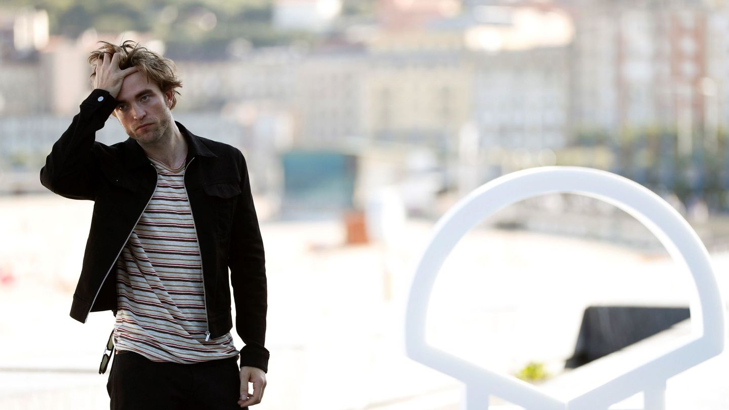 El actor Robert Pattinson posa durante la presentación de su película 'High life'. (EFE)