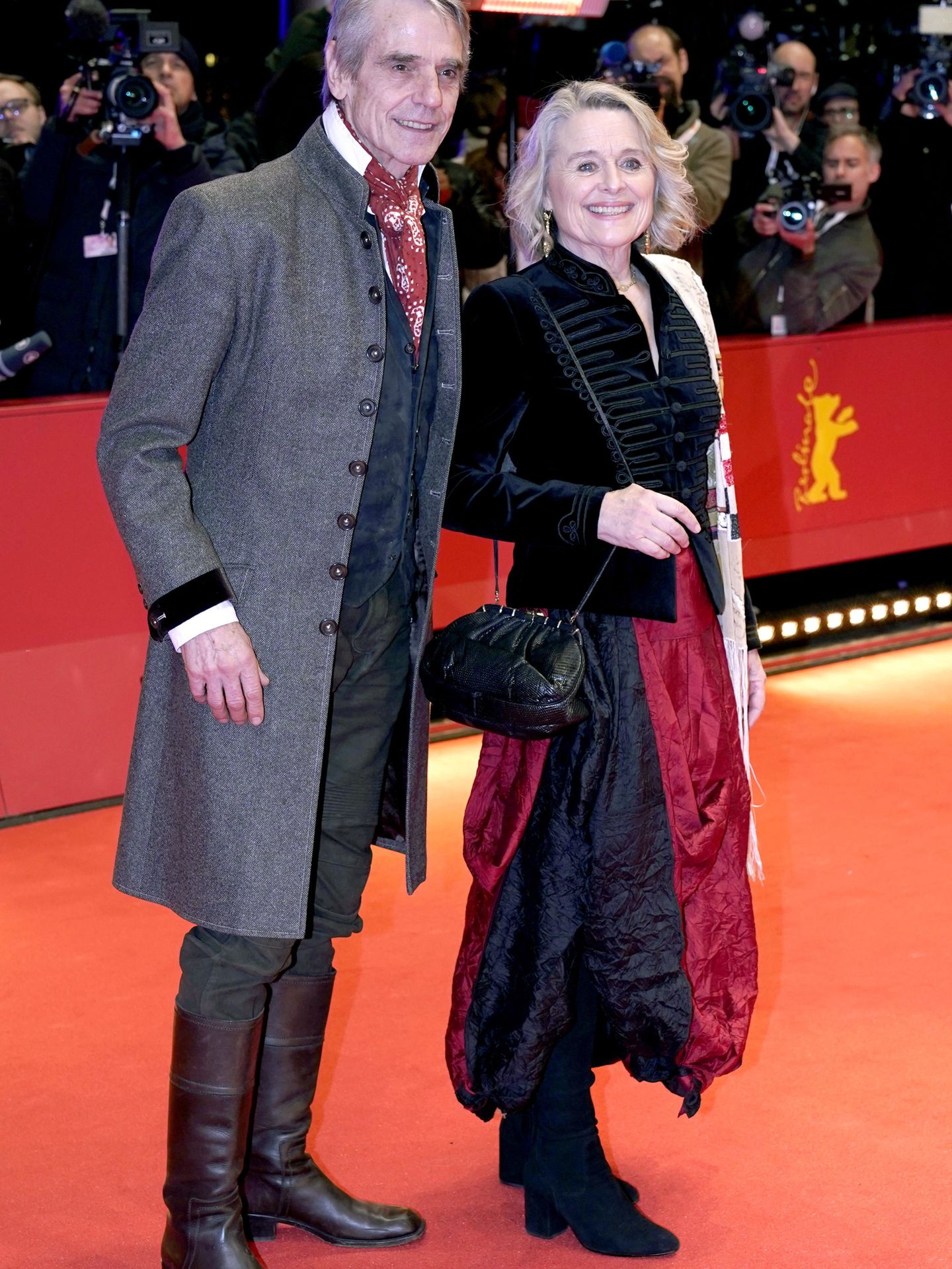 Jeremy Irons y su mujer, Sinead Cusack.  (EFE)