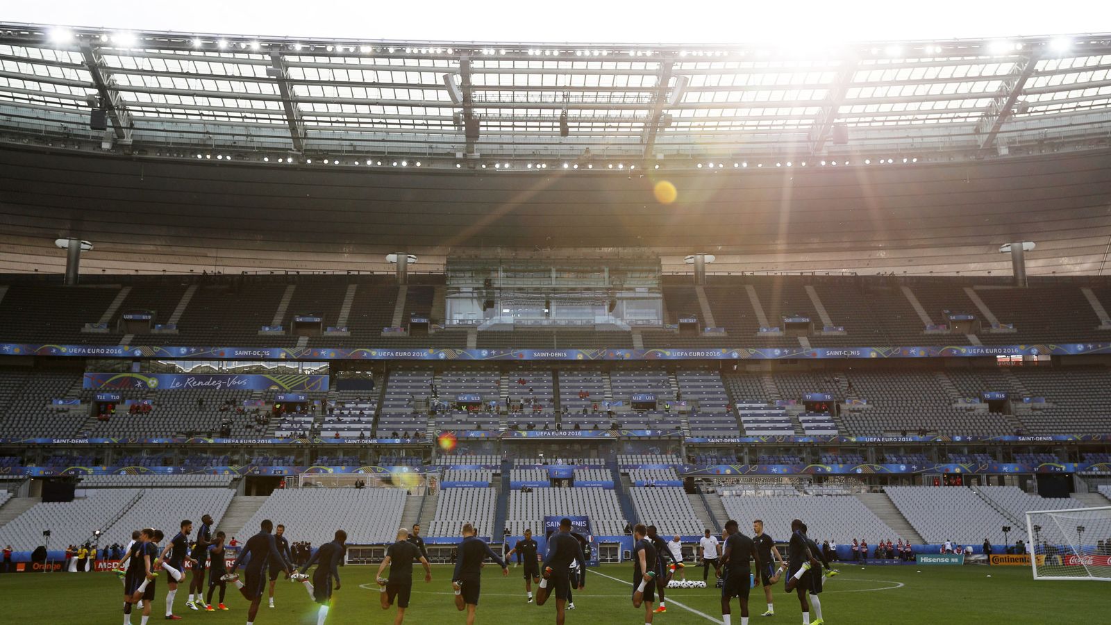 Foto: Francia y Rumanía abren este viernes la Eurocopa en el Stade de France (Darren Staples/Livepic/Reuters)