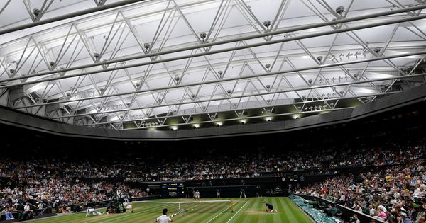 Foto: La semifinal entre Djokovic y Nadal se jugó por completo al cubierto. (Reuters)