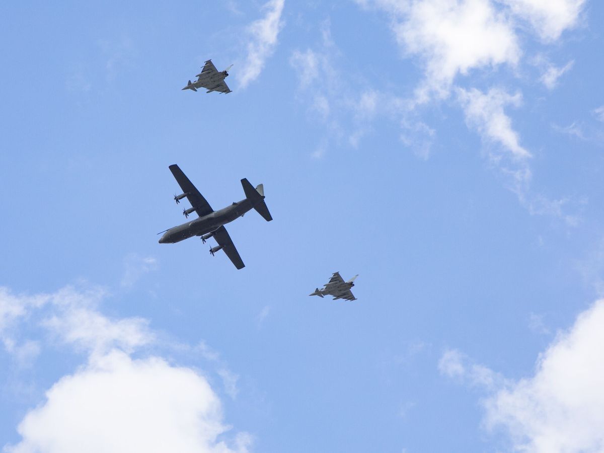 Foto: Aeronaves del Ejército británico. (EFE/EPA/Cpl Nicholas Ega)