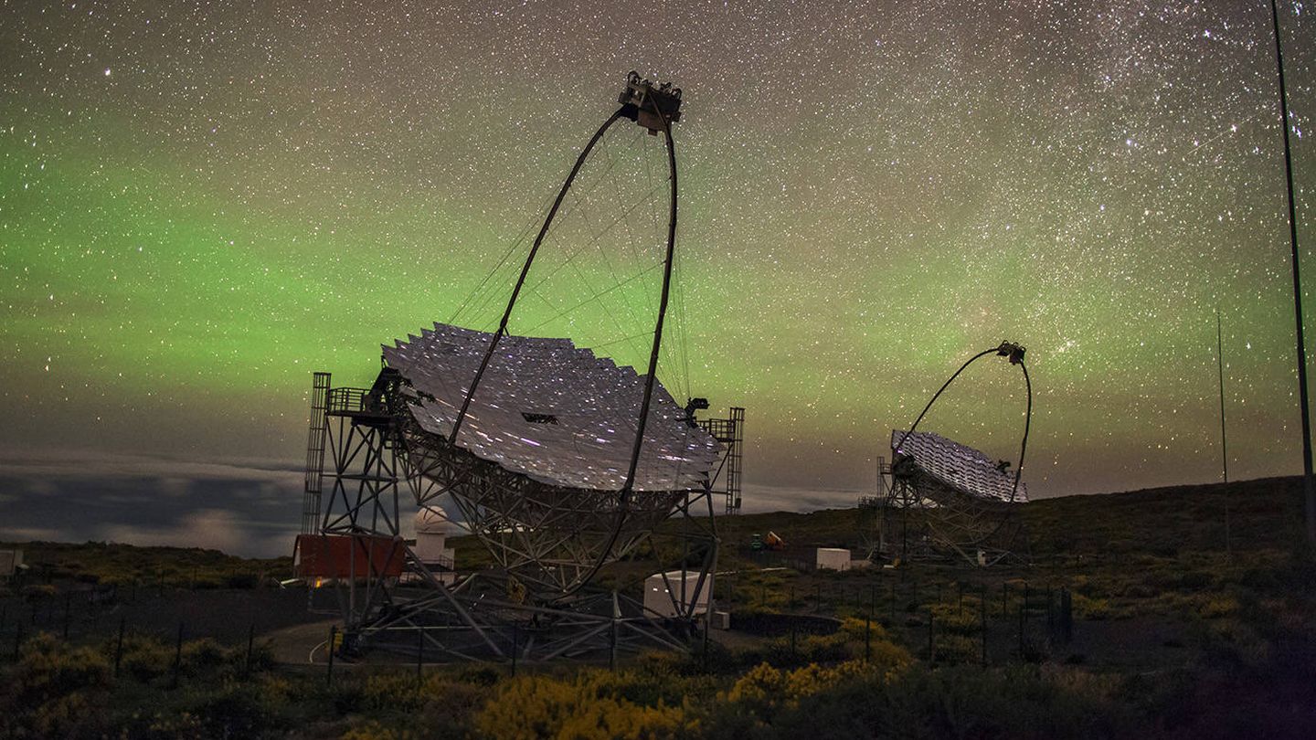 Telescopios MAGIC. (Foto: Daniel López, IAC)