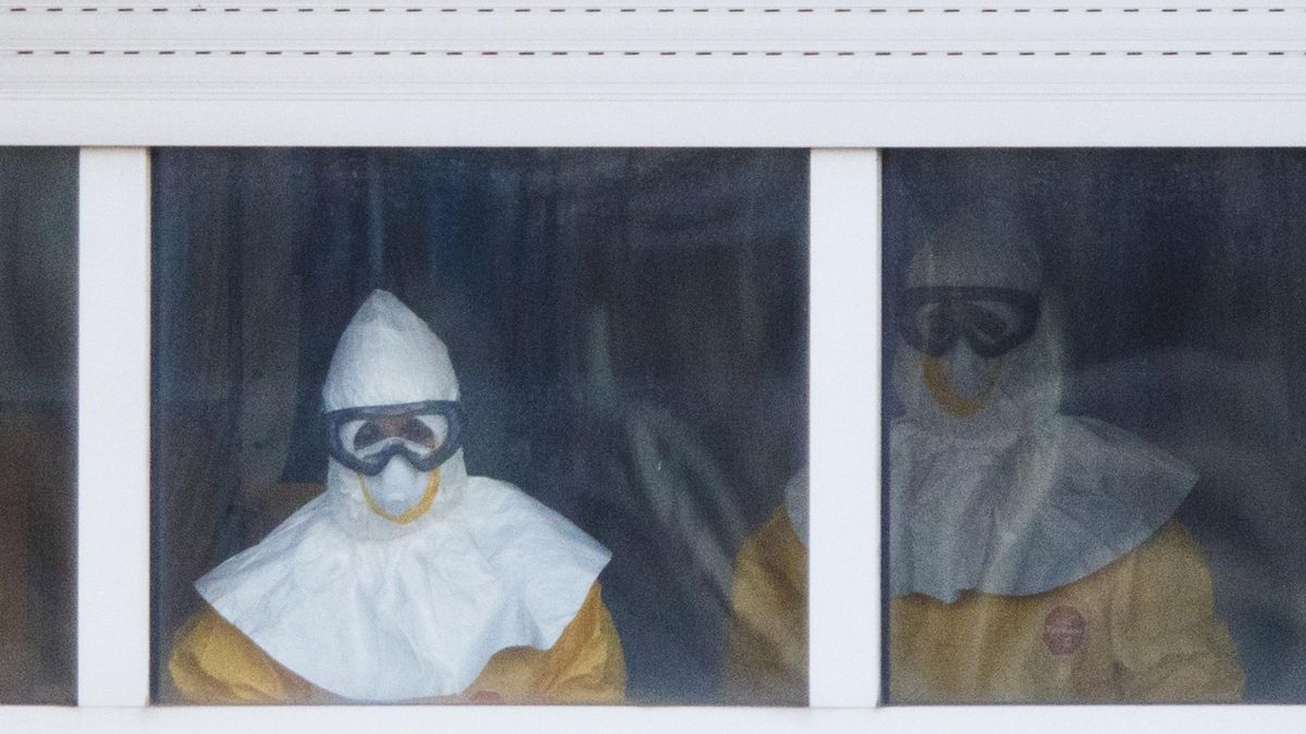 Juristas 'censuran' a la prensa: la foto íntima de la enferma de ébola no debió publicarse