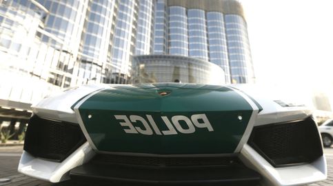 Así son los coches que usa la Policía de Dubái: Lamborghini, Ferrari, Bentley y más