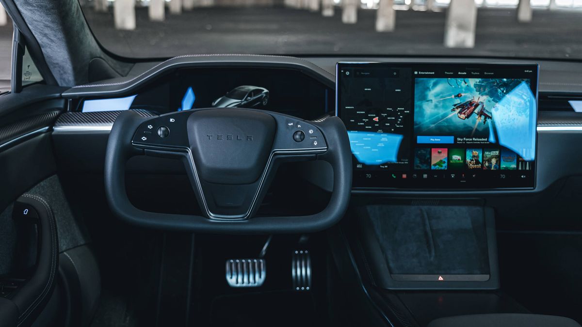 Un informe del NHTSA americano siembra nuevas dudas sobre el Autopilot de los Tesla