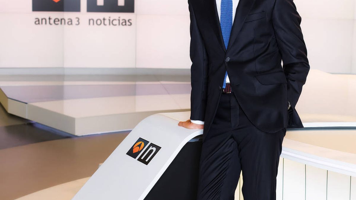 TVE ficha a otro externo, el presentador Álvaro Zancajo, para dirigir el Canal 24 Horas