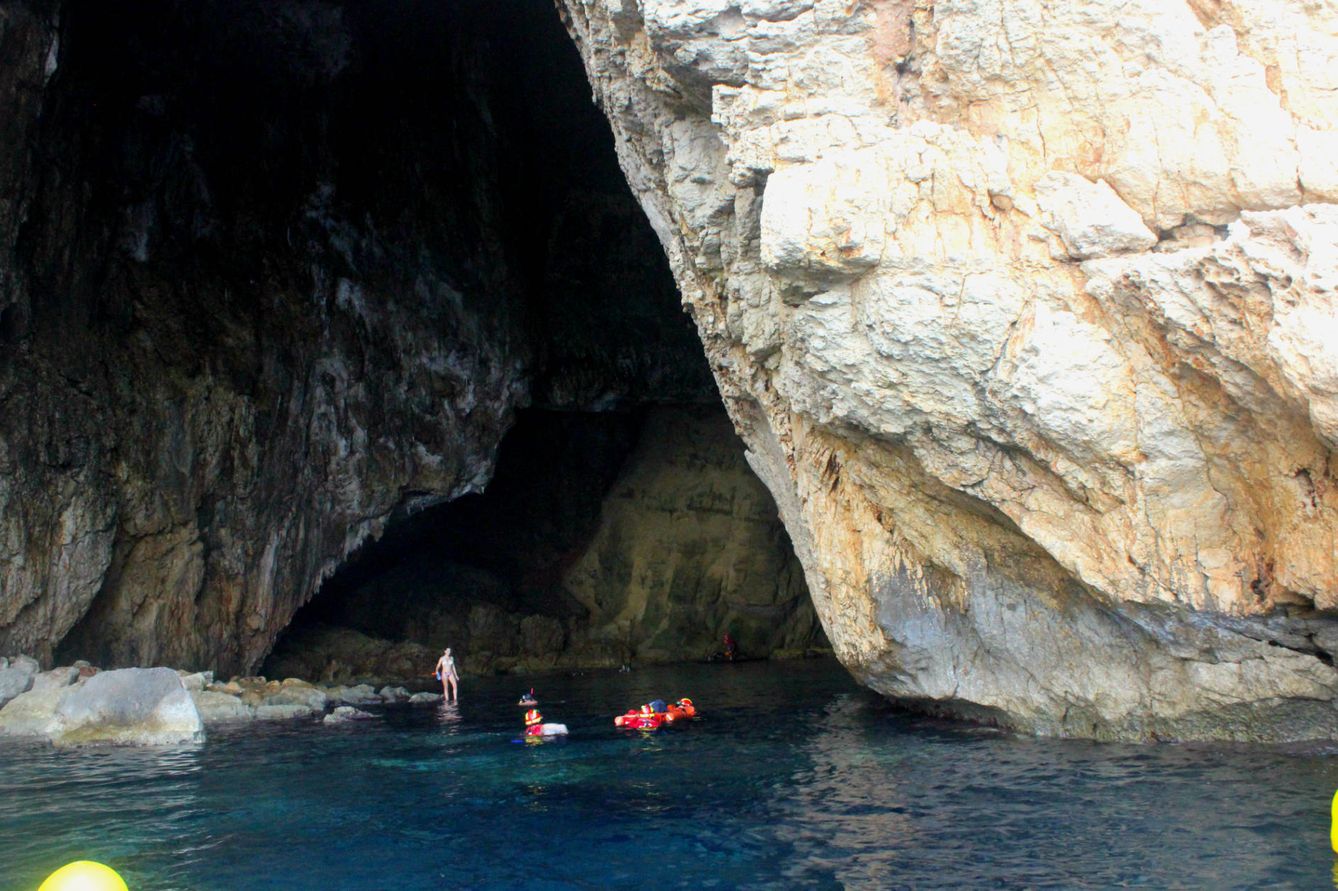 Cueva Dels Orguens. (B. Tena)