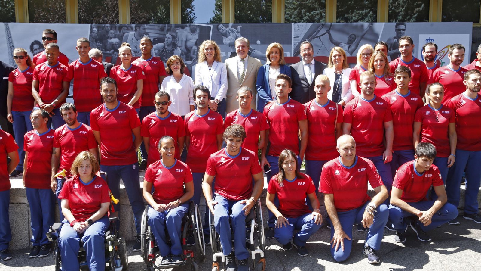 Foto: Despedida del equipo paralímpico español (Kiko Huesca/EFE)