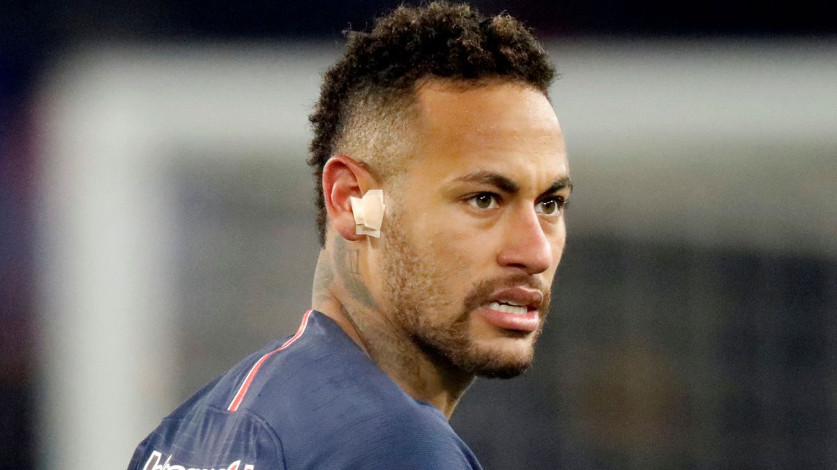 La dura sanción de la UEFA a Neymar por 'rajar' del árbitro en la Champions