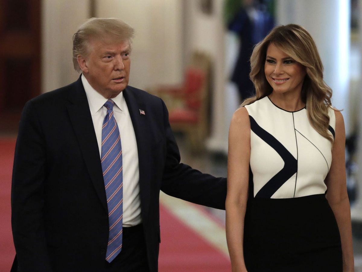 Foto: Melania Trump, junto a su esposo Donald Trump. (EFE)