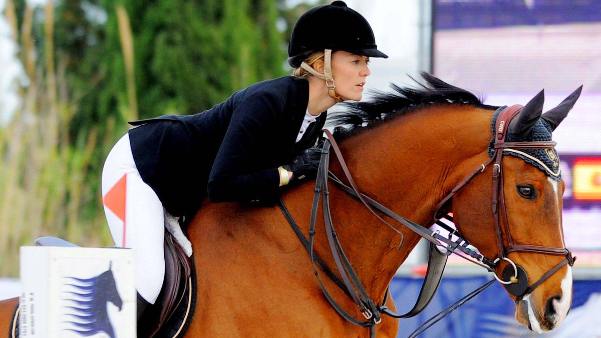 Marta Ortega reaparece tras la boda para despedirse de su caballo de 3,5 M de euros