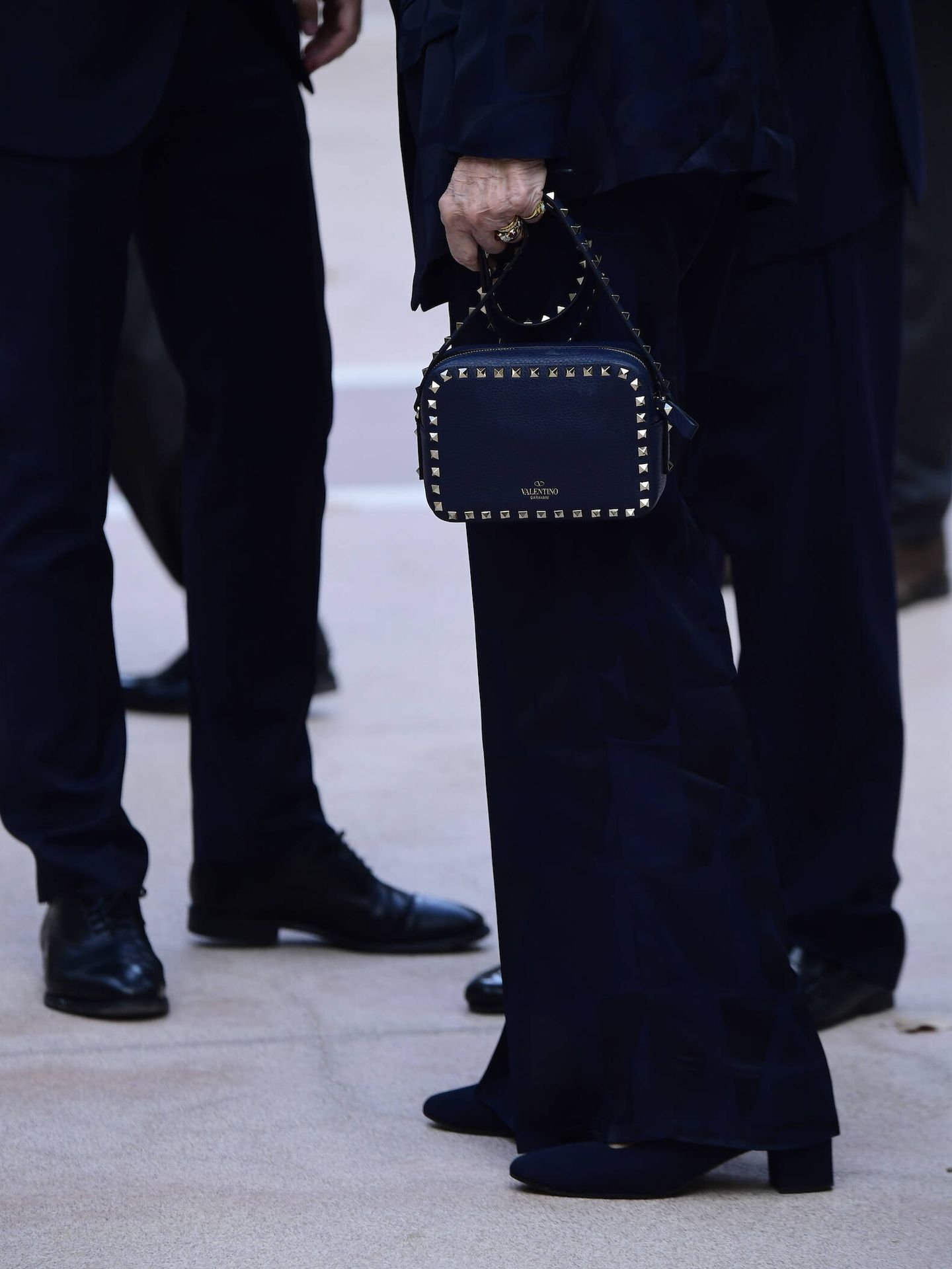 El bolso de la reina Sofía. (Limited Pictures)