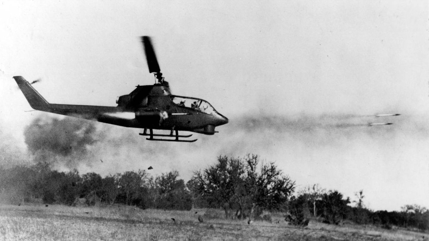 Helicóptero durante la guerra de Vietnam. (Reuters)