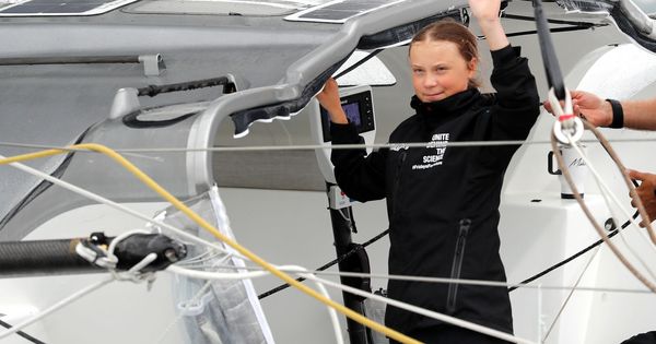 Foto: Greta Thunberg en el barco que le ha llevado a Nueva York en protesta contra la alerta climática. (Reuters)