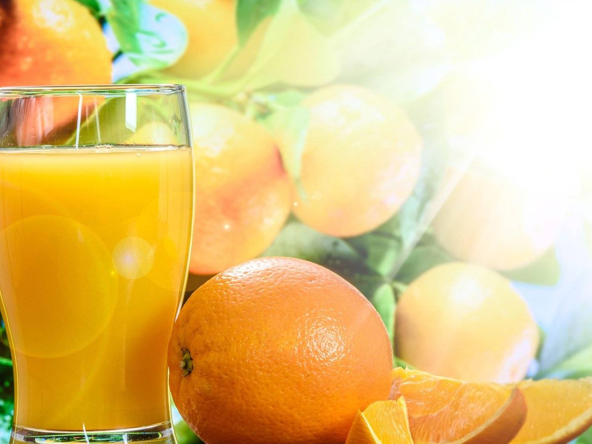 Foto: Imagen de un zumo de naranja. (Pixabay)