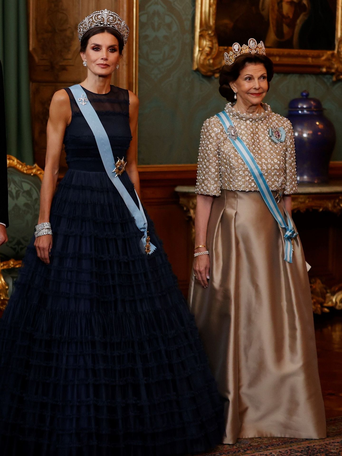 La reina Silvia y la reina Letizia. (EFE/Juanjo Martín)